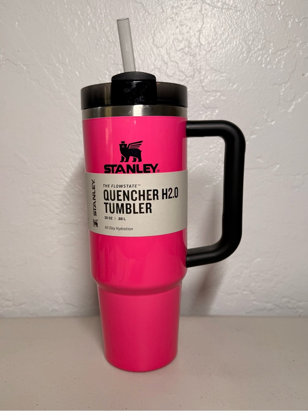 Stanley Glossy Electric Pink 30oz H20 Quencher Neon Collection